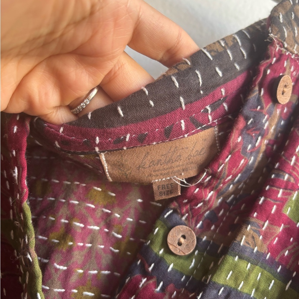 Kantha Bae | Oversized Tunic - Picture 2 of 2